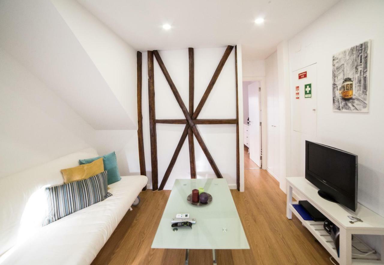 Appartamento Flh Fresh And Cozy Old Town Duplex Lisbona Esterno foto